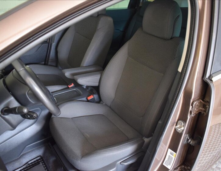 Peugeot 5008 MPV 1,6 l 88 kw