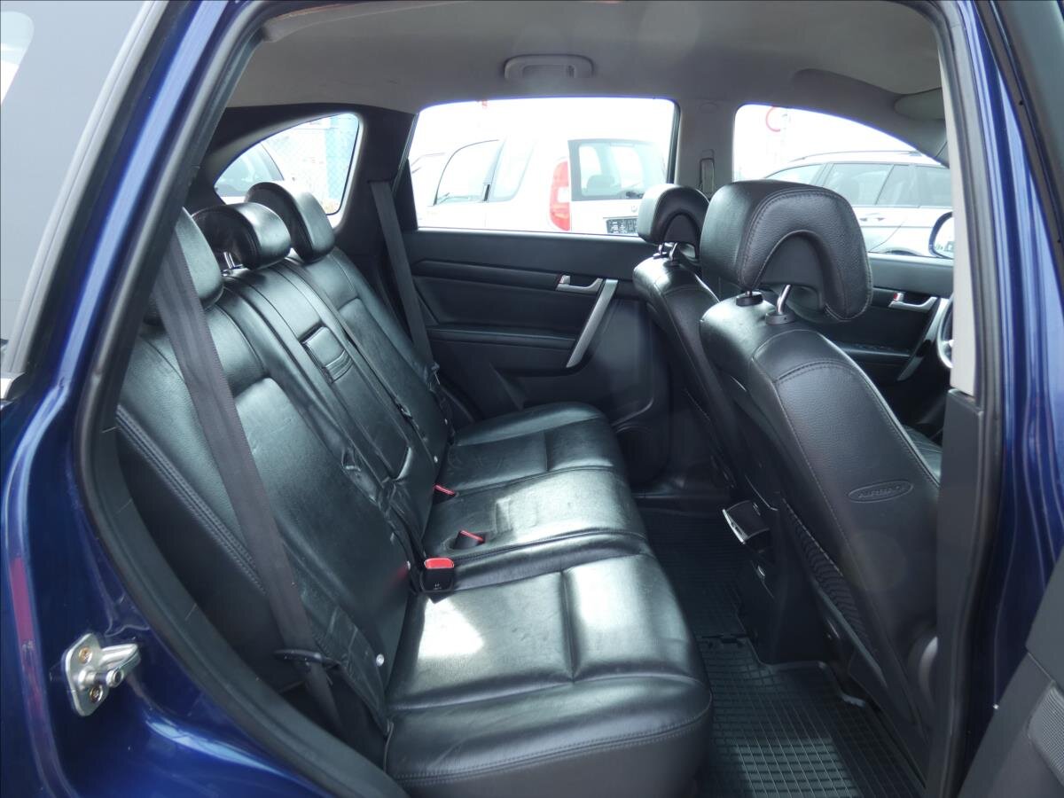 Chevrolet Captiva SUV 2,4 l 100 kw