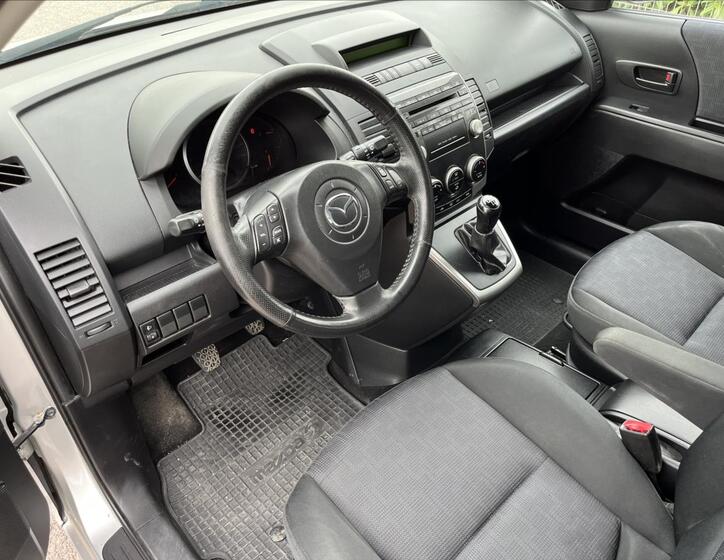 Mazda 5 9