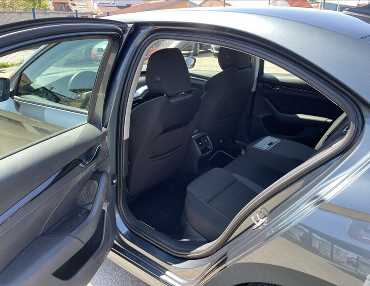 Škoda Octavia Ostatní 999,0 81 kw