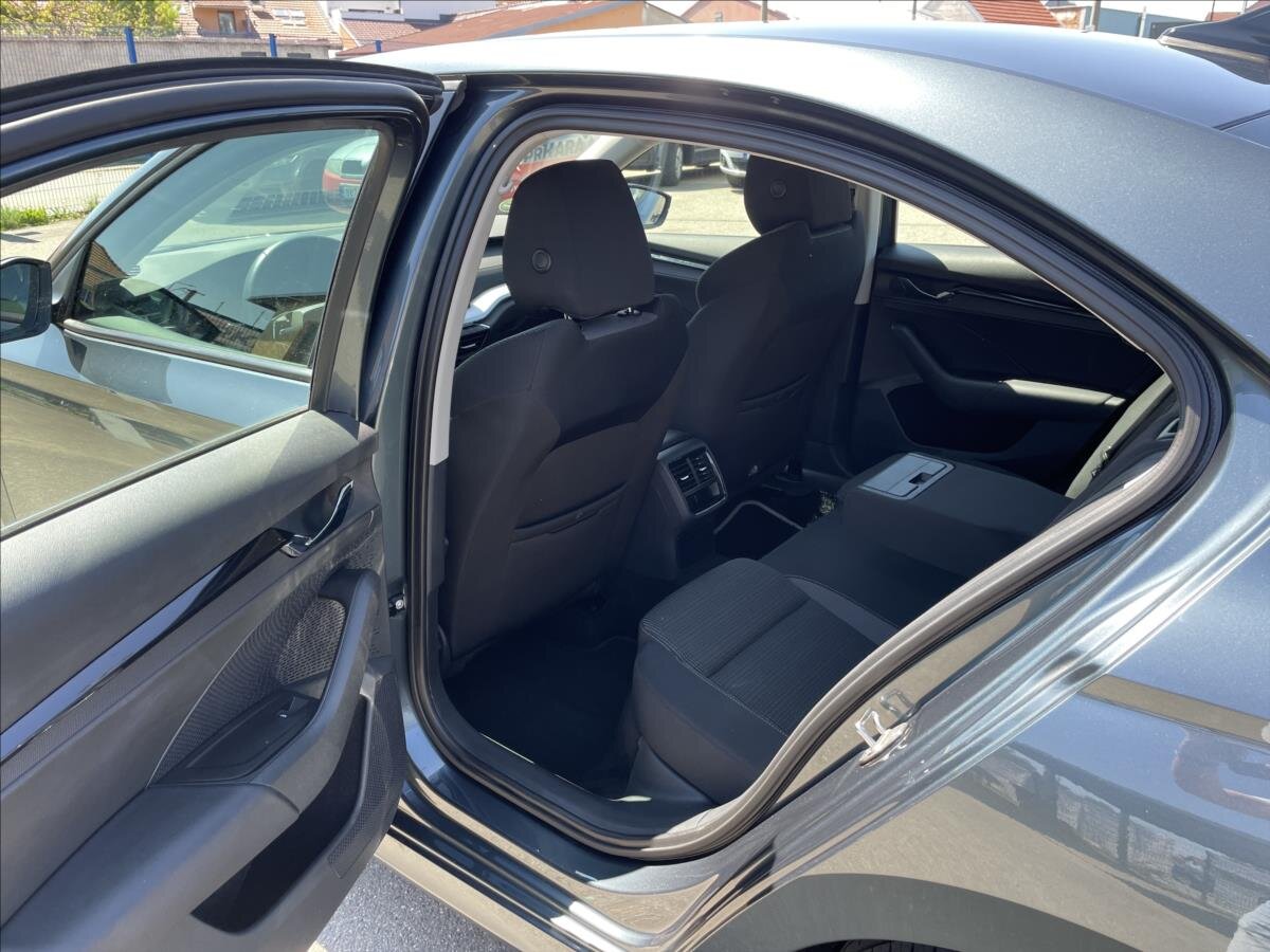 Škoda Octavia Ostatní 999,0 81 kw