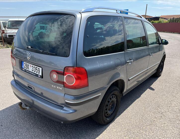 Volkswagen Sharan 6