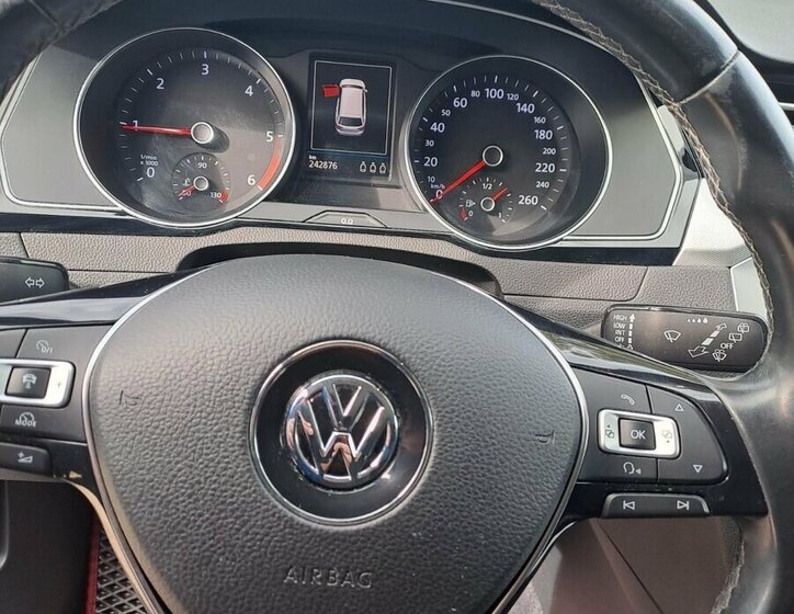 Volkswagen Passat Kombi 0,0 110 kw