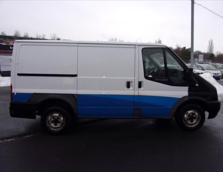 Ford Transit Skříň 2,2 l 63 kw