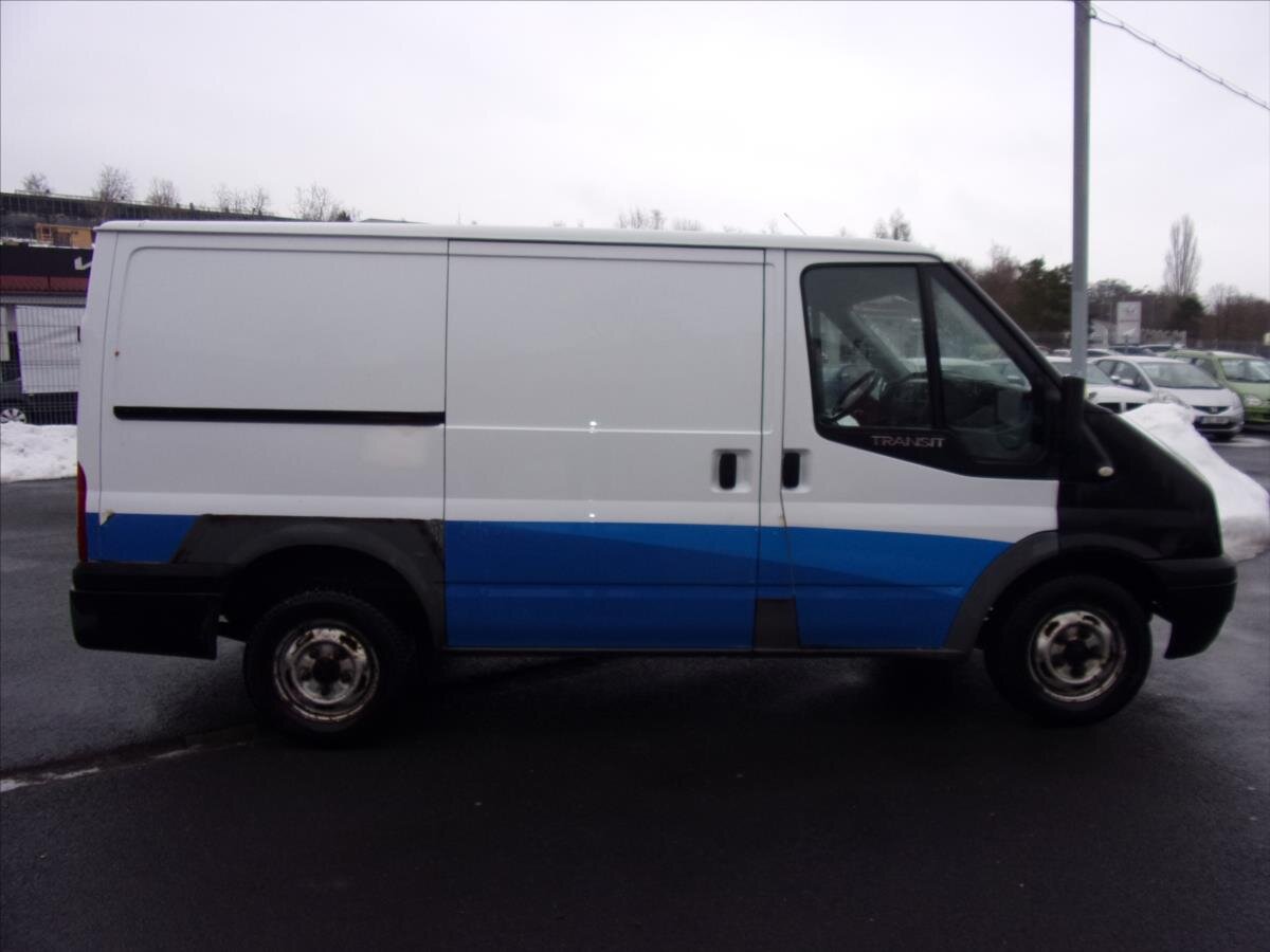 Ford Transit Skříň 2,2 l 63 kw