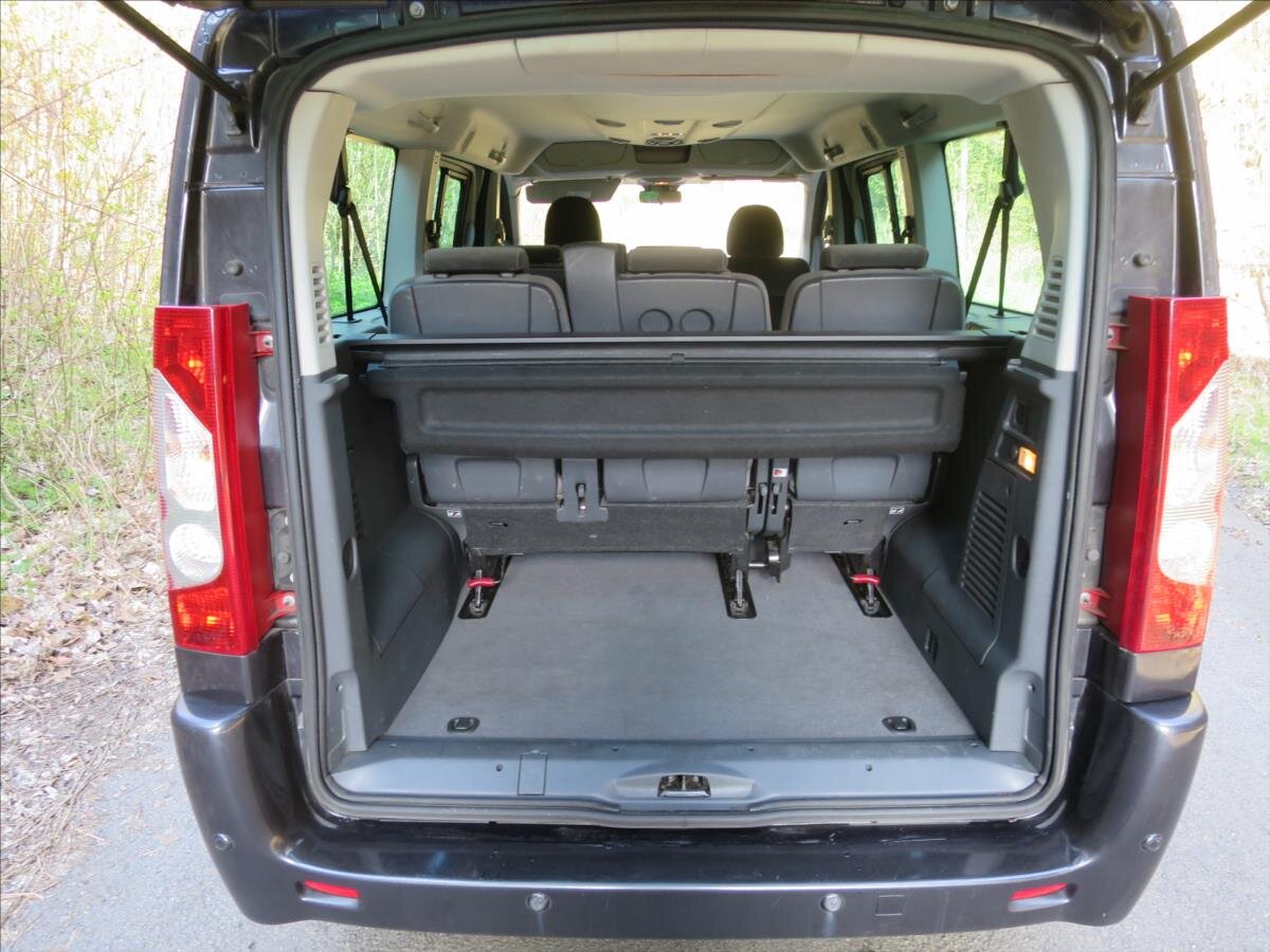 Citroën Jumpy Kombi 2,0 l 120 kw