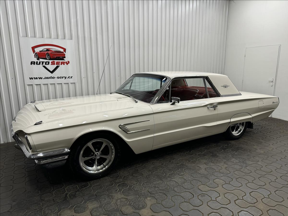 Ford Thunderbird
