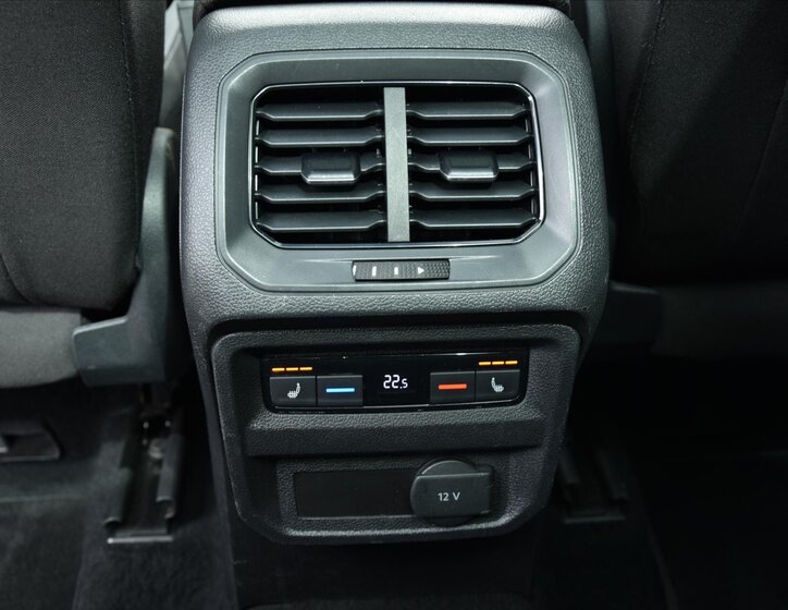 Volkswagen Tiguan SUV / Terénní 2,0 l 110 kw