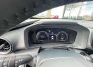 Toyota C-HR SUV / Terénní 1,8 l 98 kw