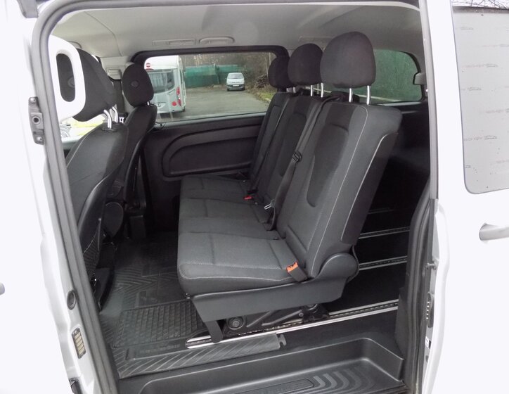 Mercedes-Benz Vito 9
