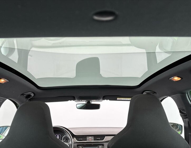 Škoda Rapid Hatchback 999,0 81 kw