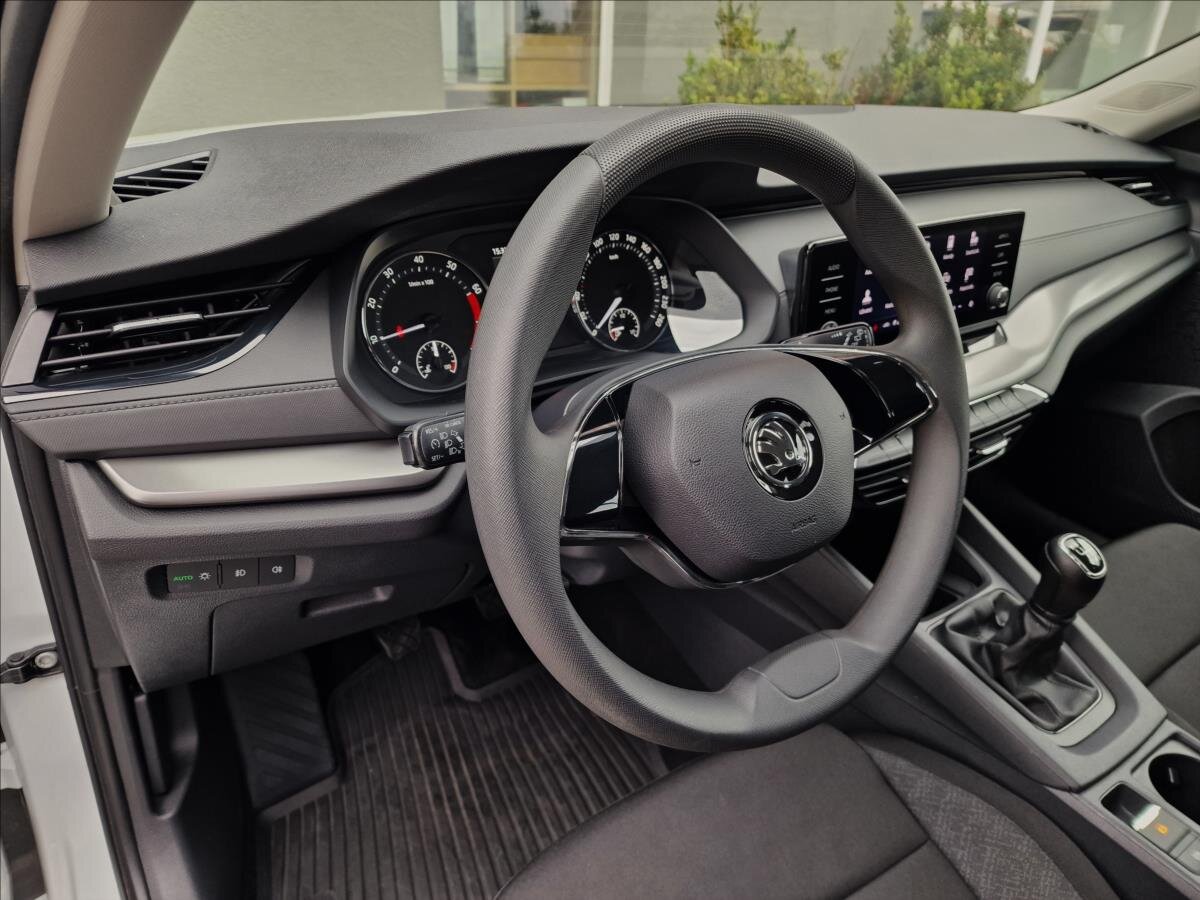 Škoda Octavia Liftback 999,0 81 kw