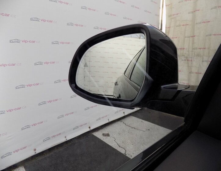 BMW X6 SUV 3,0 l 210 kw