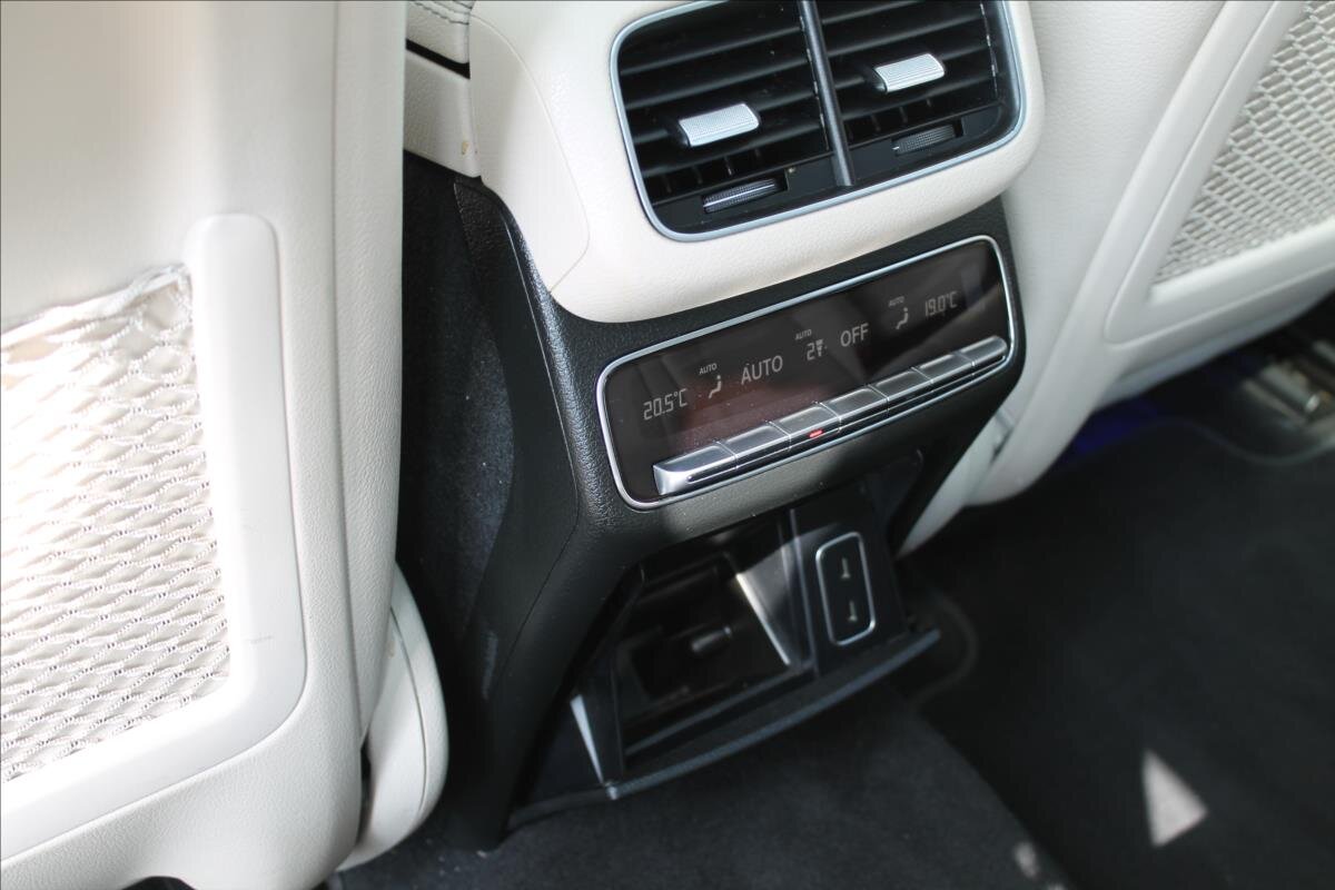 Mercedes-Benz GLS SUV / Terénní 2,9 l 243 kw