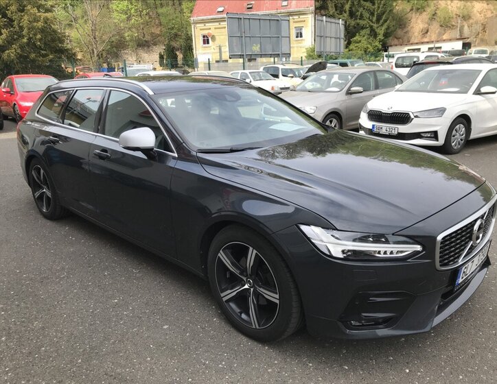 Volvo V90 Kombi 2,0 l 140 kw