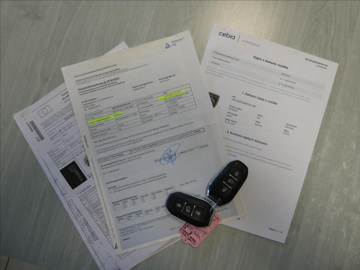 Peugeot 208 Hatchback 0,0 100 kw