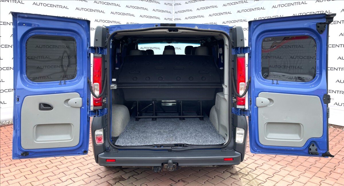 Opel Vivaro MPV 2,5 l 107 kw