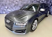 Audi S8 1