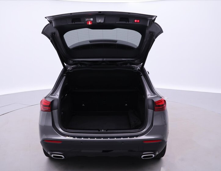 Mercedes-Benz GLA SUV / Terénní 2,0 l 165 kw