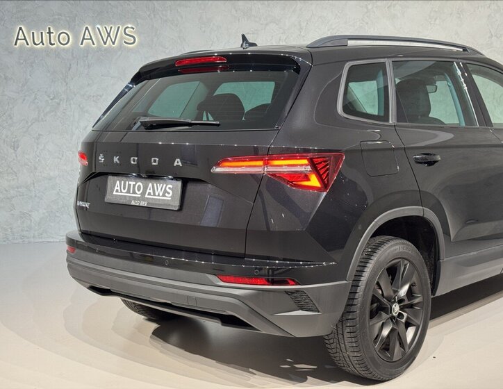 Škoda Karoq SUV 1,5 l 110 kw