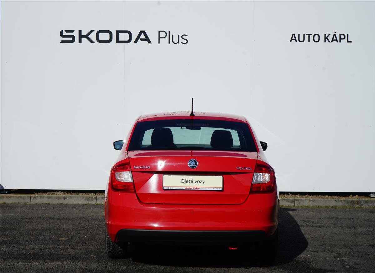 Škoda Rapid Sedan / Limuzína 1,2 l 81 kw