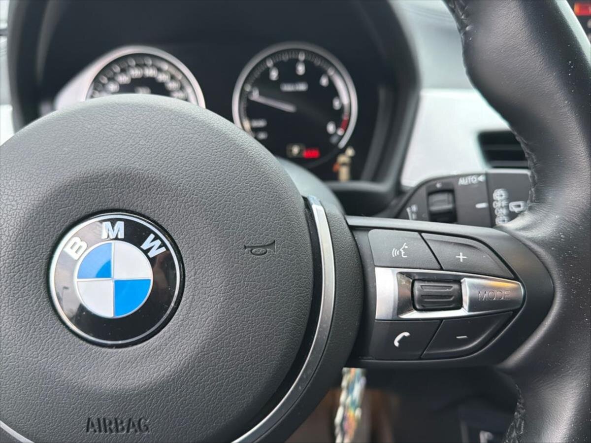 BMW X1 Kombi 2,0 l 140 kw