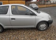 Toyota Yaris Hatchback 998,0 50 kw