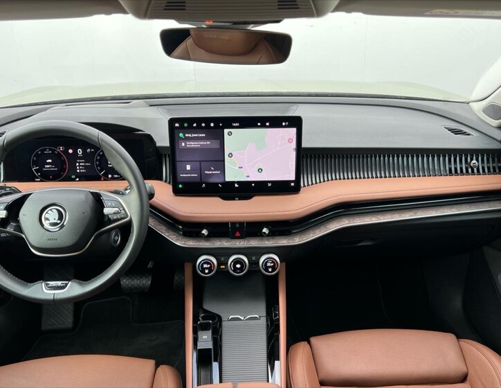 Škoda Superb Kombi 2,0 l 142 kw