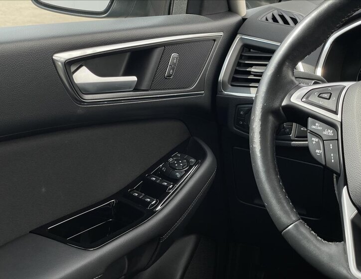 Ford S-MAX MPV 2,0 l 140 kw