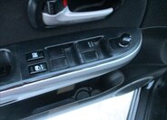 Suzuki Grand Vitara 28