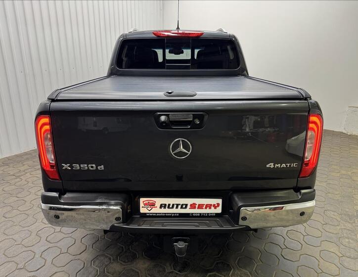 Mercedes-Benz Třídy X 7