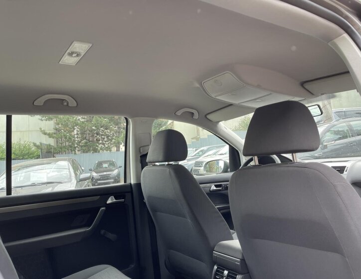 Volkswagen Touran MPV 2,0 l 80 kw