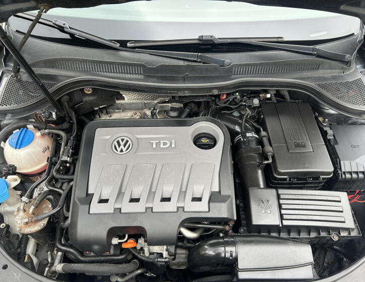 Volkswagen Passat CC 58