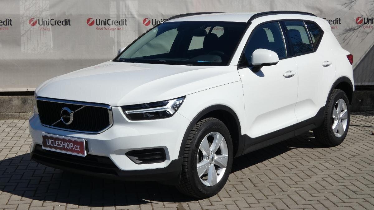 Volvo XC40 SUV / Terénní 1,5 l 95 kw
