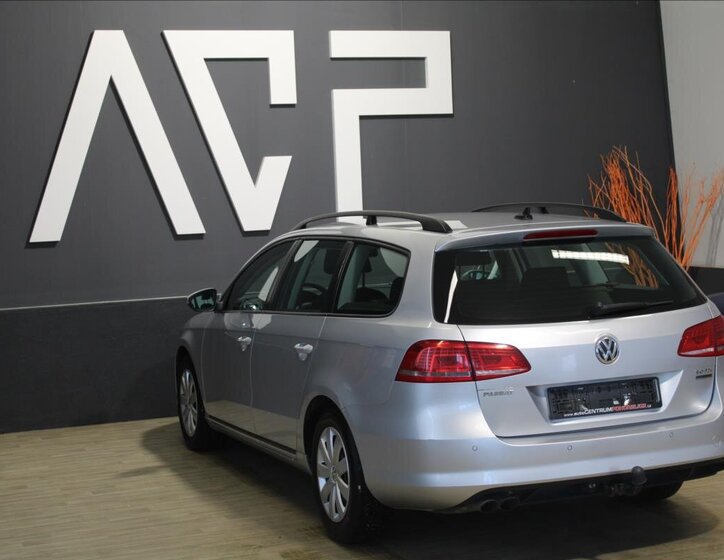 Volkswagen Passat Kombi 2,0 l 103 kw