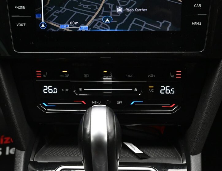 Volkswagen Passat 22