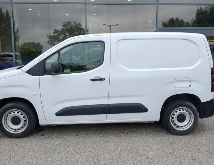 Opel Combo Skříň 1,5 l 75 kw