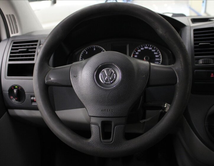 Volkswagen Transporter Skříň 2,0 l 62 kw
