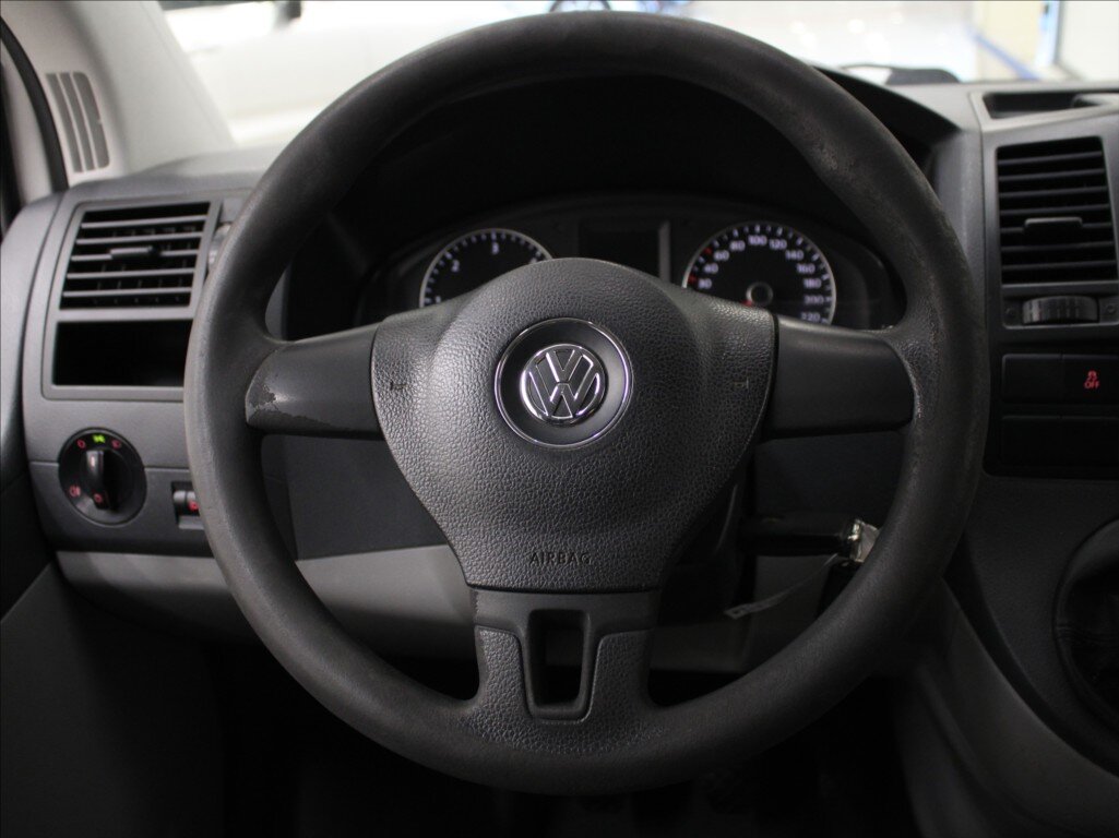 Volkswagen Transporter Skříň 2,0 l 62 kw