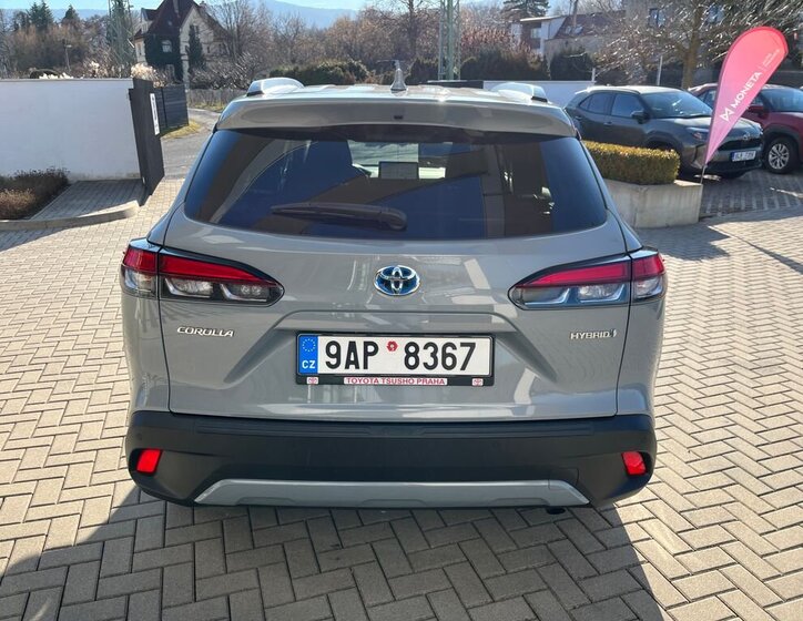 Toyota Corolla Cross SUV / Terénní 2,0 l 112 kw