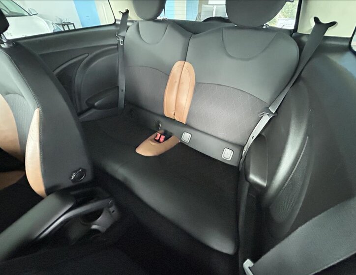 Mini Cooper Hatchback 1,6 l 90 kw