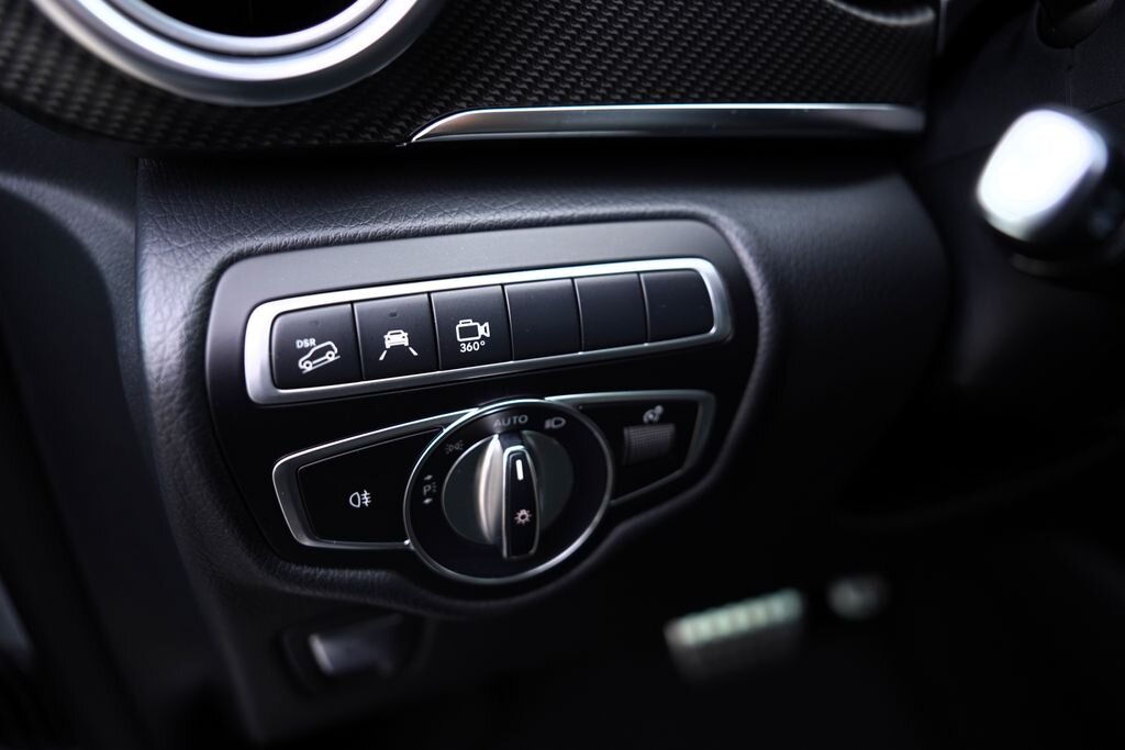 Mercedes-Benz Třídy V MPV 2,1 l 140 kw