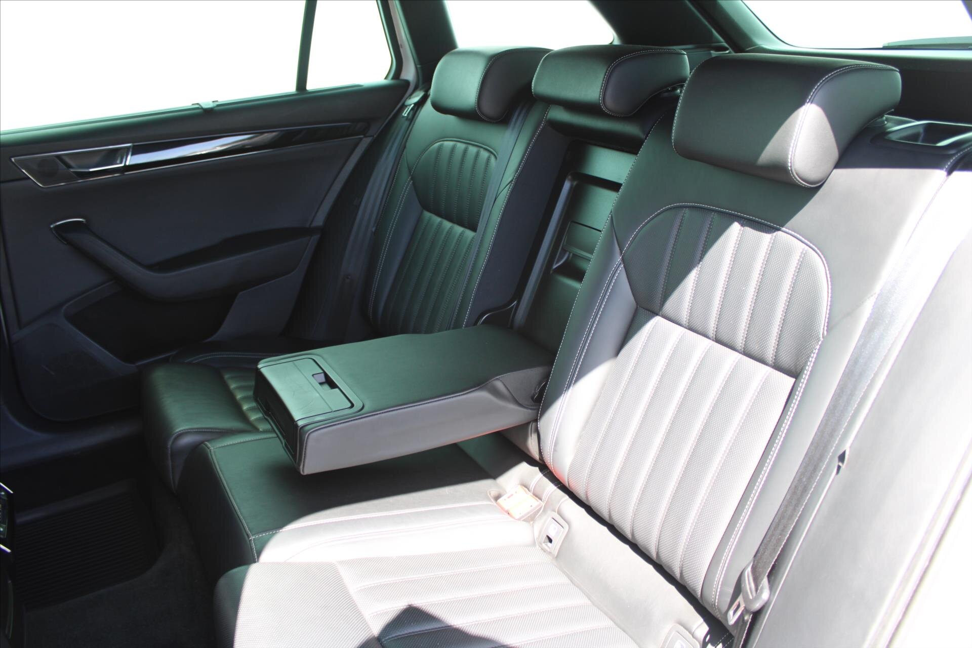 Škoda Superb Kombi 2,0 l 200 kw