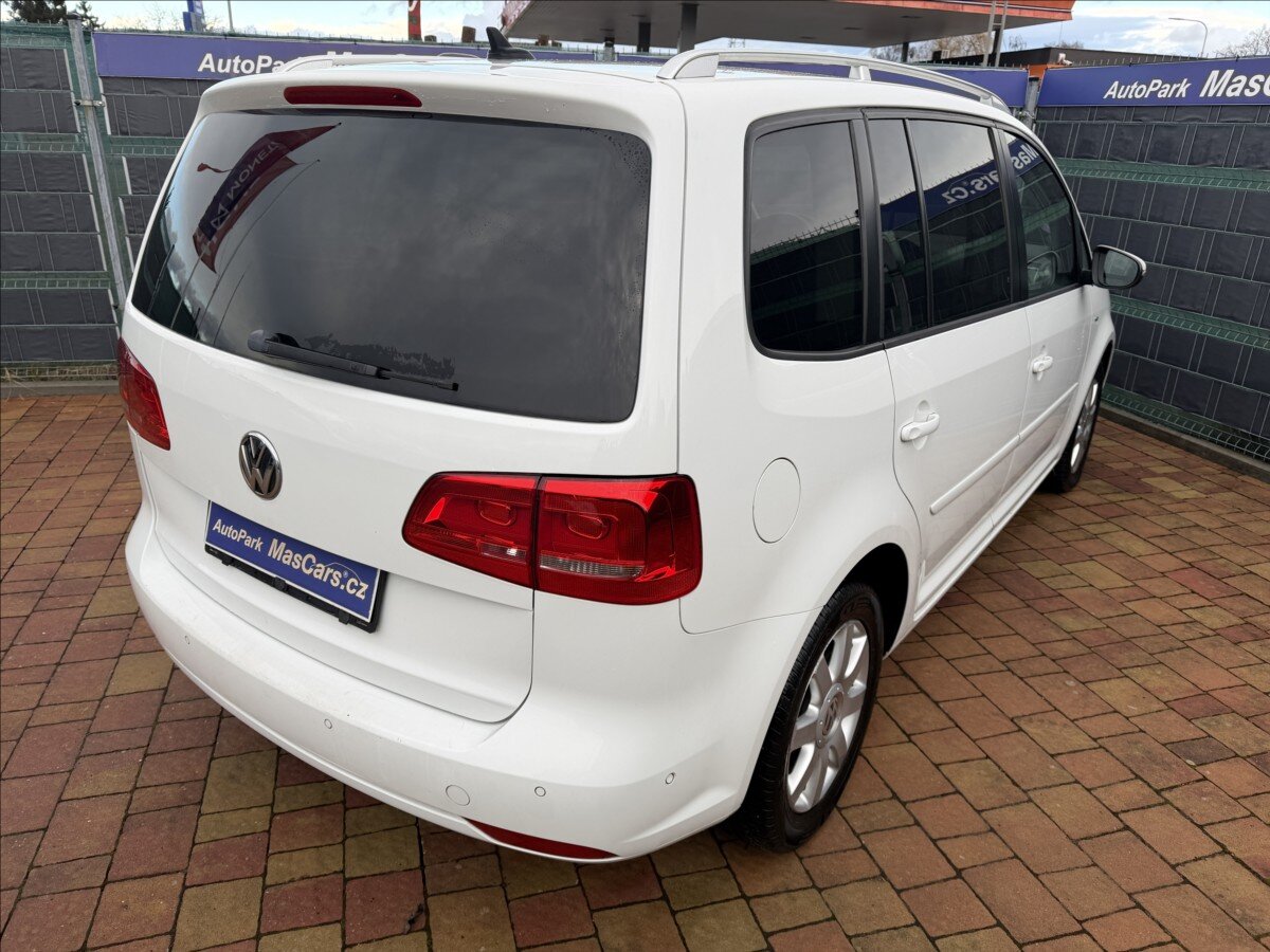 Volkswagen Touran MPV 1,2 l 77 kw