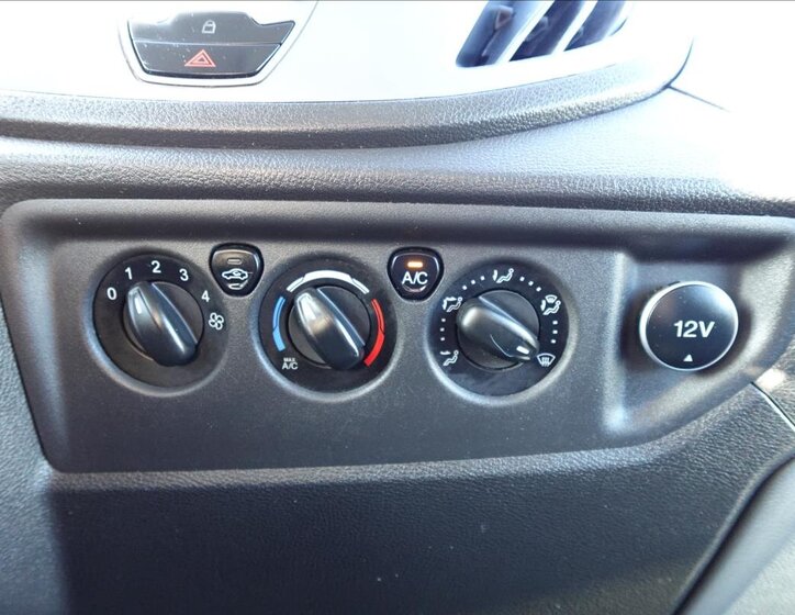 Ford Transit Ostatní 2,2 l 114 kw