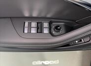 Land Rover Defender 31