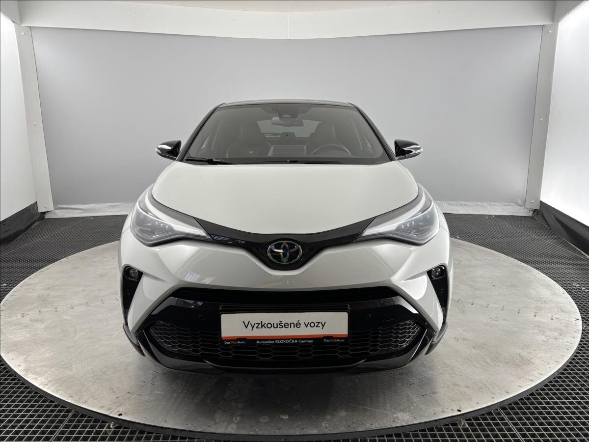 Toyota C-HR SUV 2,0 l 135 kw