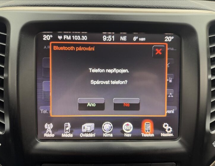 Jeep Cherokee SUV 2,0 l 103 kw