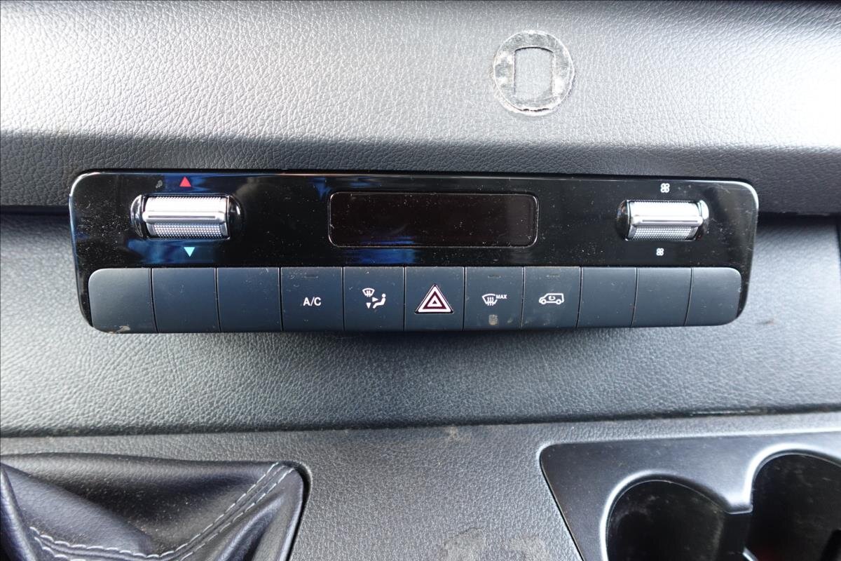 Mercedes-Benz Sprinter Valník 2,0 l 125 kw