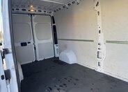 Opel Movano Skříň 2,2 l 103 kw